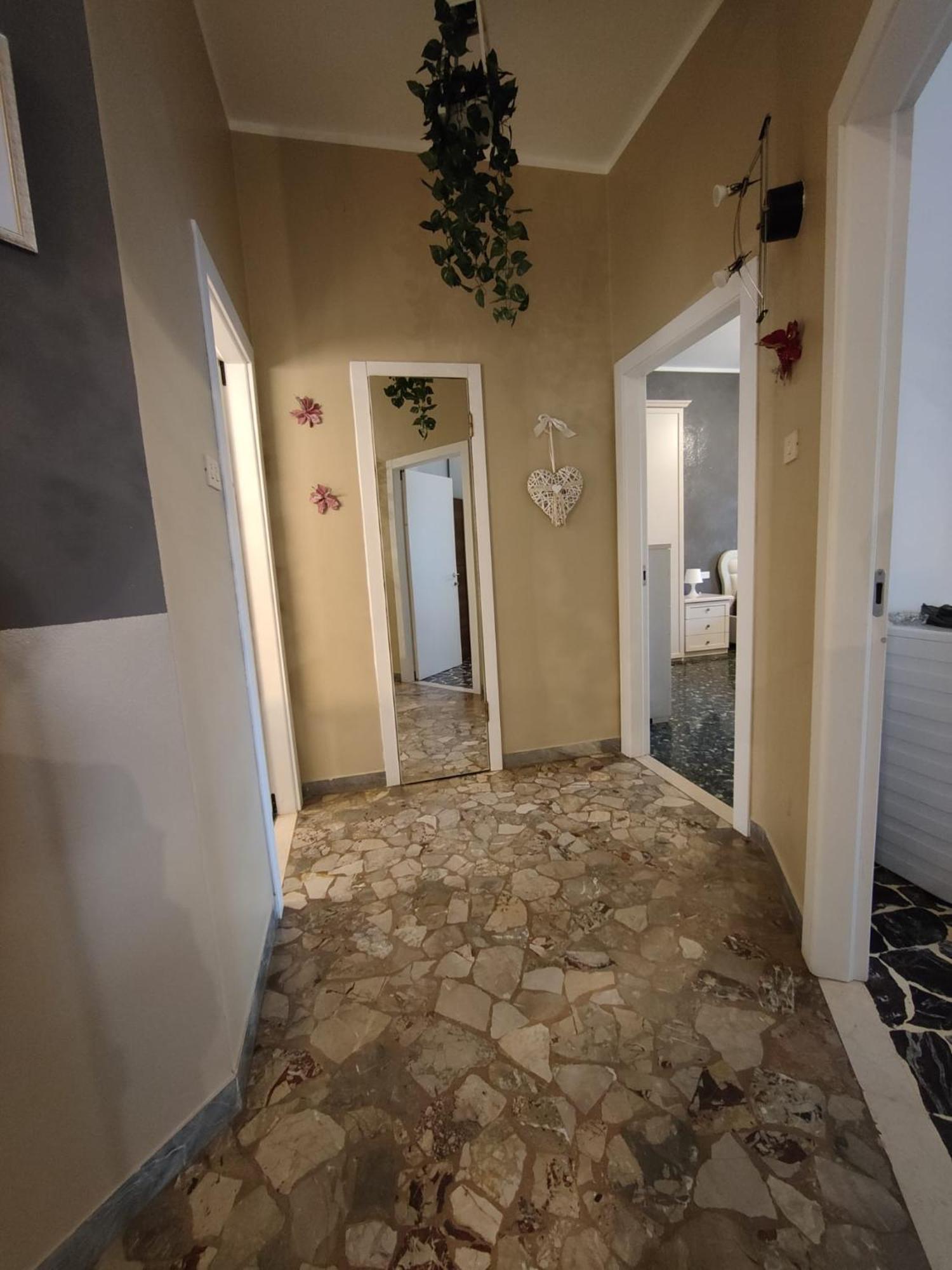 Elegante Appartamento 90 Mq Zona Corticella Fiera Болонья Экстерьер фото