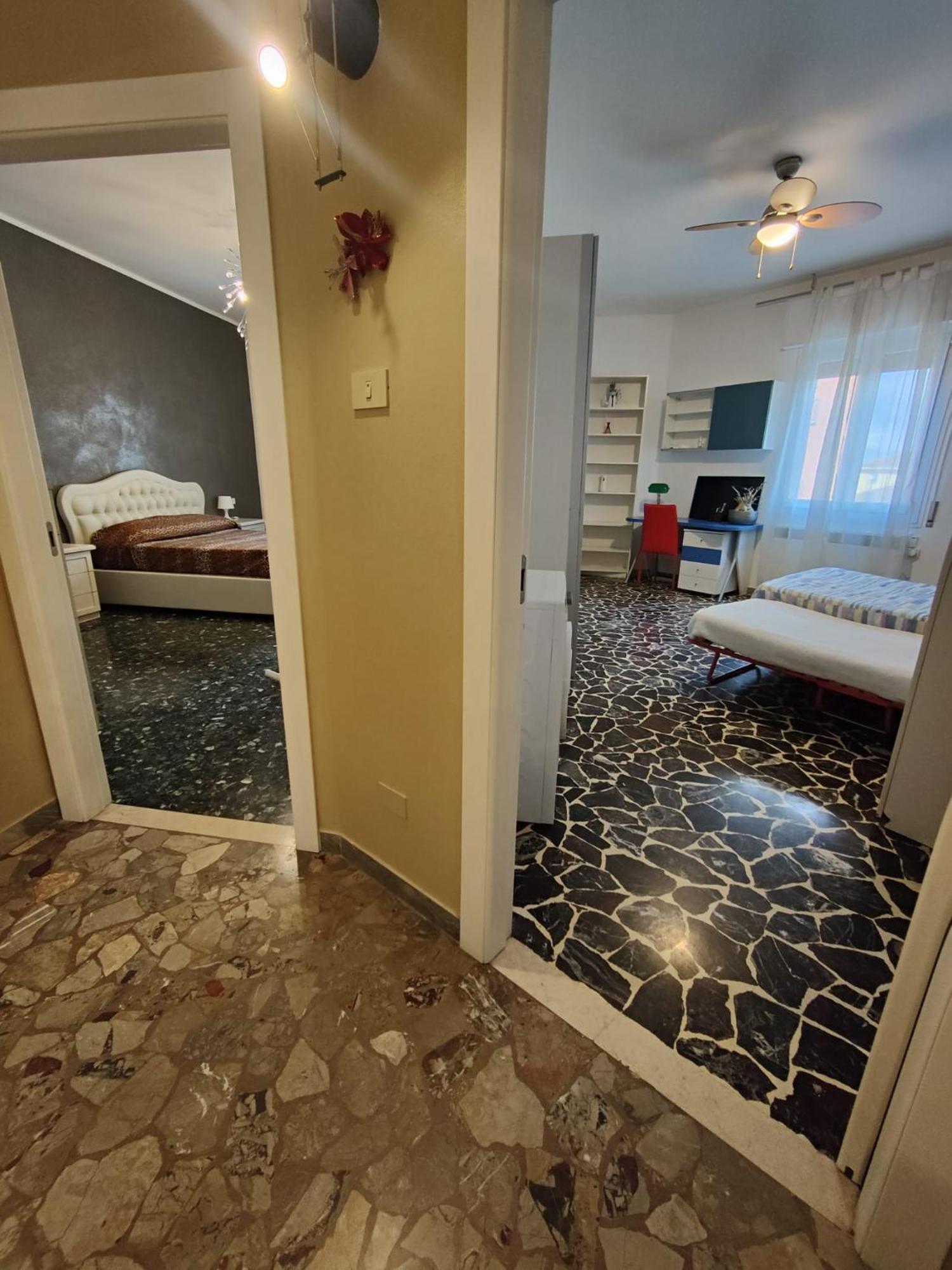 Elegante Appartamento 90 Mq Zona Corticella Fiera Болонья Экстерьер фото